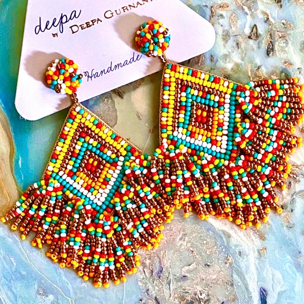 NWT Deepa Gurnani Beaded Diamond Chandeliers